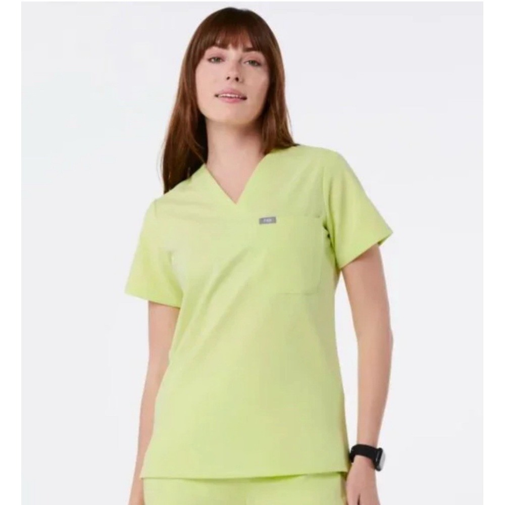 Figs Technical Collection Catarina One-Pocket Scrub Top Size Small Yellow Green